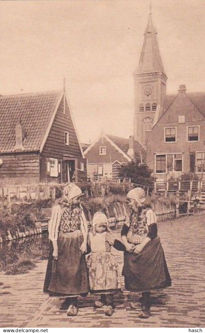 1854	121	Marken, De Kerk - Marken