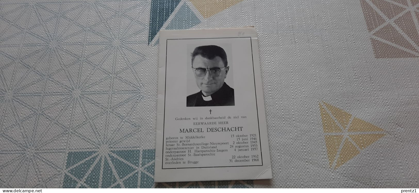 Marcel Deschacht Geb. Middelkerke 1921- Priester, Leraar, Onder Pastoor, Nieuwpoort ,Izegem - Gest. Brugge 1968 - Devotion Images