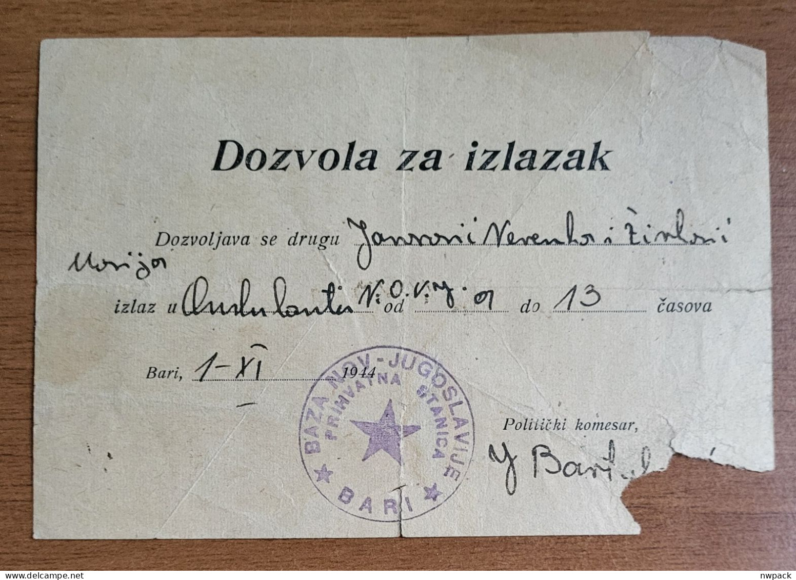 Document, PERMISION TO GO OUT Base NOV Yugoslavie, Receiving Station BARI 1944. - Historical Documents