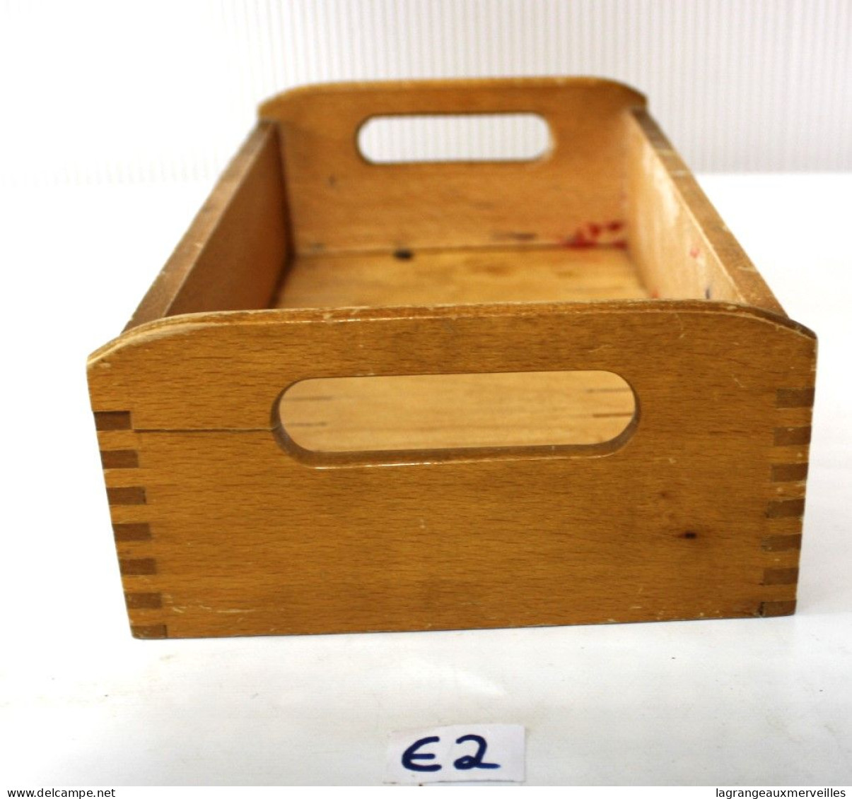 E2 Ancien Bac En Bois - Administration -France - Objet De Brueau - Art Populaire