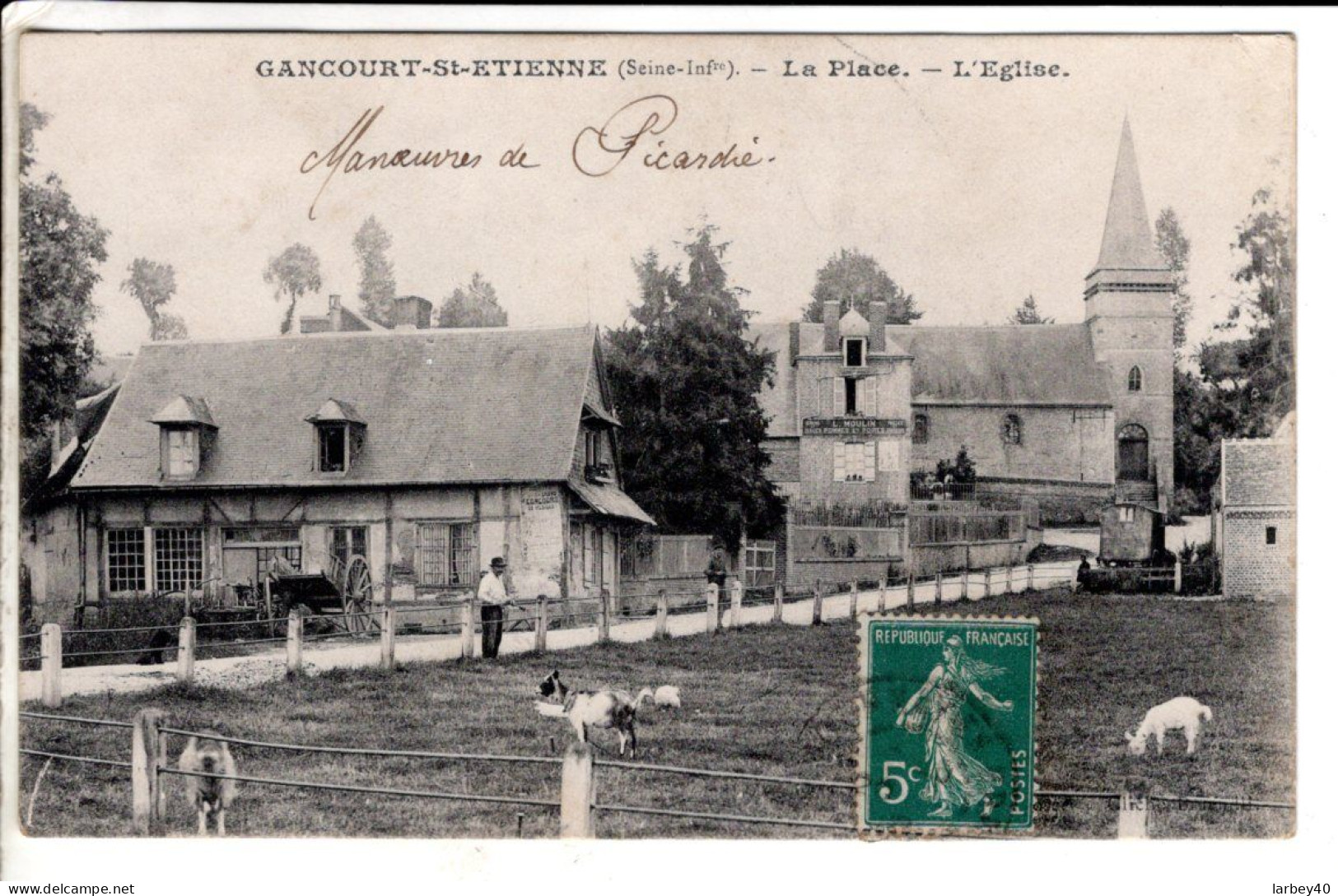 76 GANCOURT SAINT ETIENNE / La Place - L'église - Cartes Postales Ancienne - Otros & Sin Clasificación