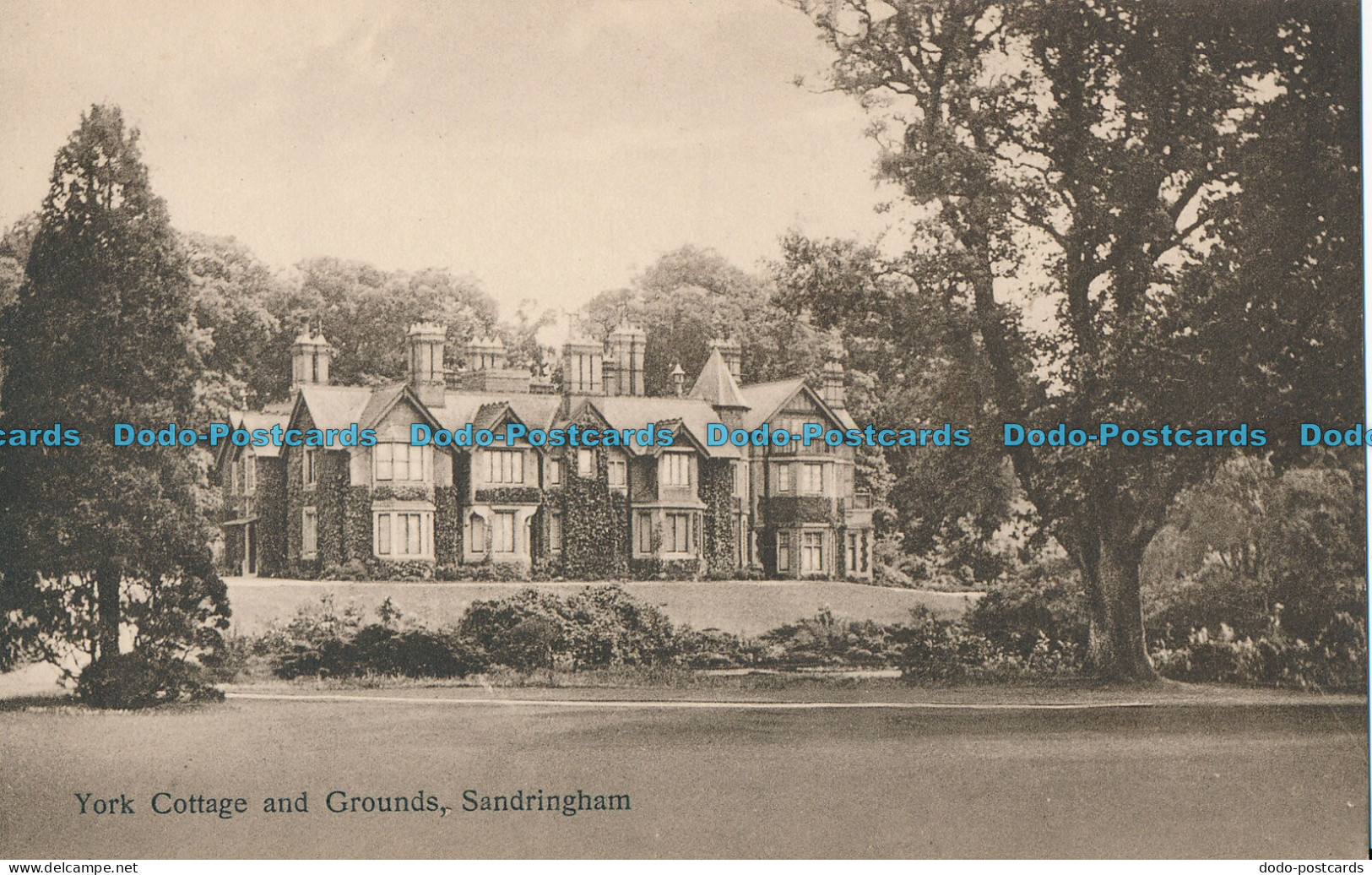 R002095 York Cottage And Grounds. Sandringham - Welt