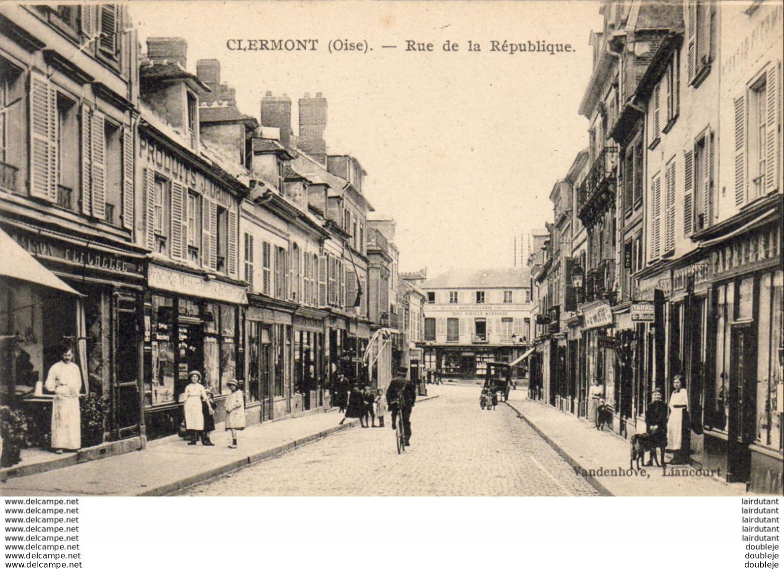 D60  CLERMONT  Rue De La République   ..... - Clermont