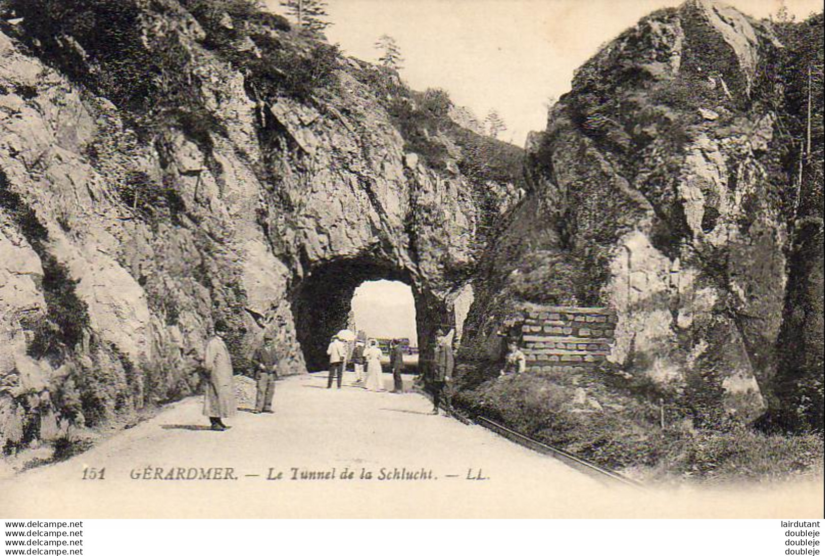 D88  GERARDMER  Le Tunnel De La Schlucht  ..... - Gerardmer