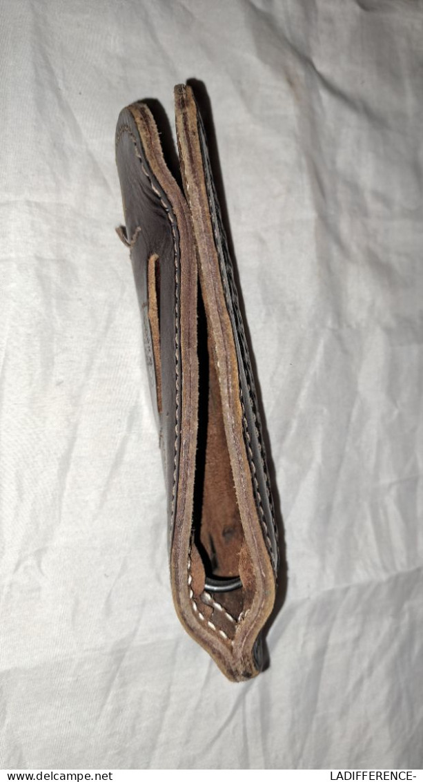 Holster En Cuir BRYAN G. FOSTER - Equipment