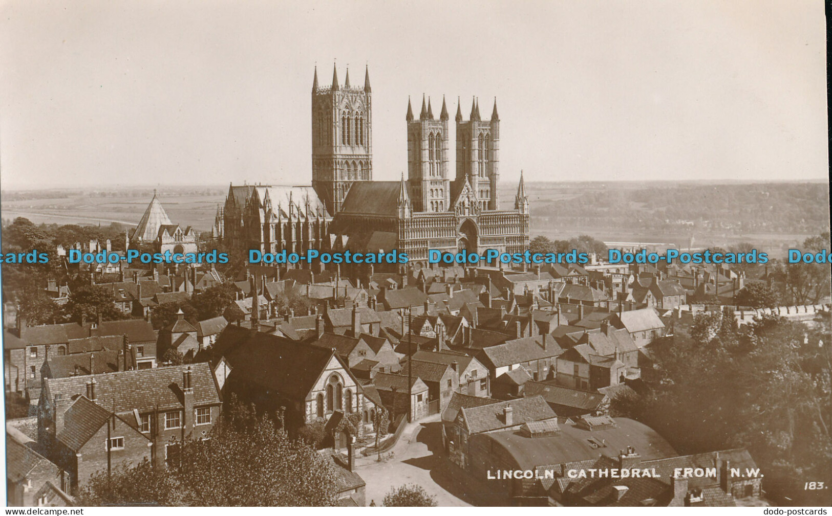 R002376 Lincoln Cathedral From N. W - Monde