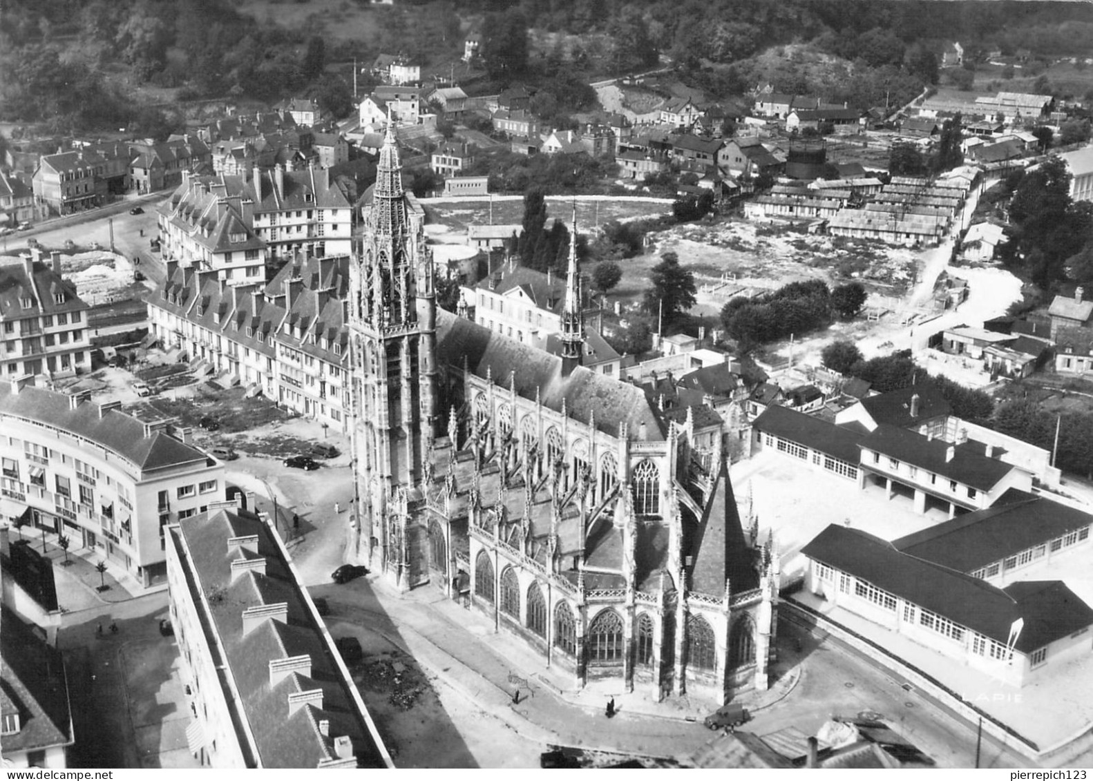 76 - Caudebec En Caux - L'Eglise Notre Dame De Caudebec - Vue Aérienne - Caudebec-en-Caux