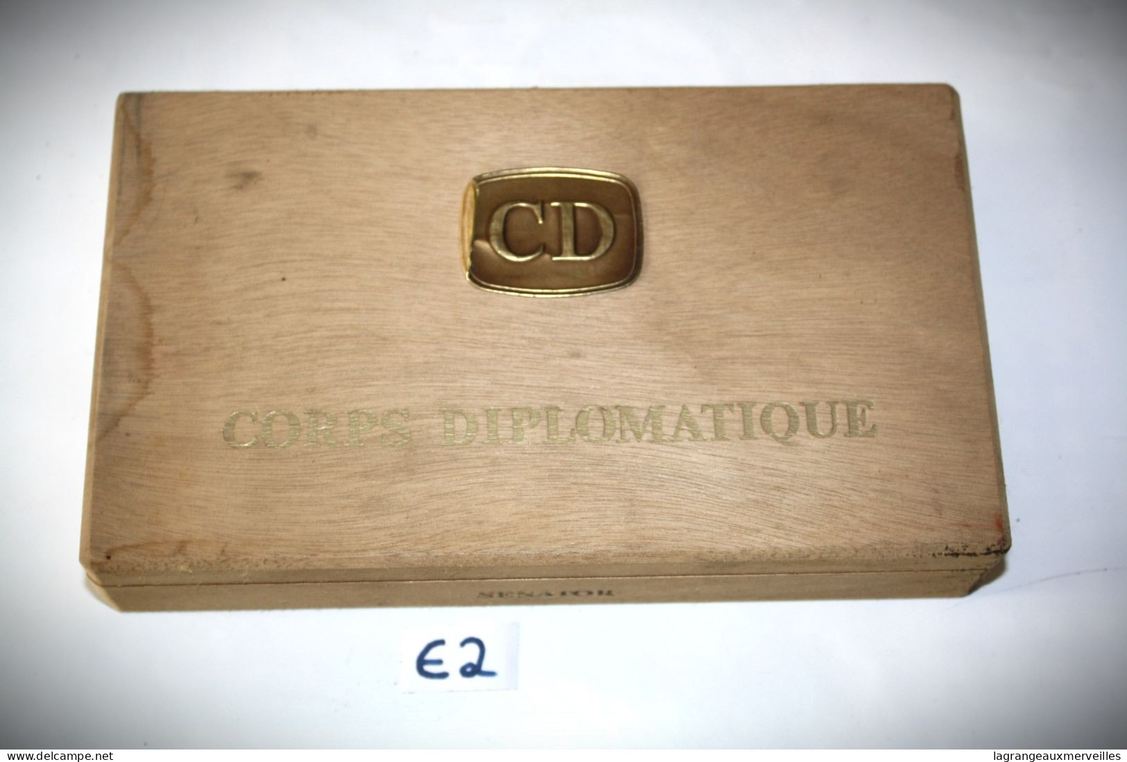 E2 24 Anciens Cigares De Collection - Corps Diplomatique - Boite Origine - Autres & Non Classés