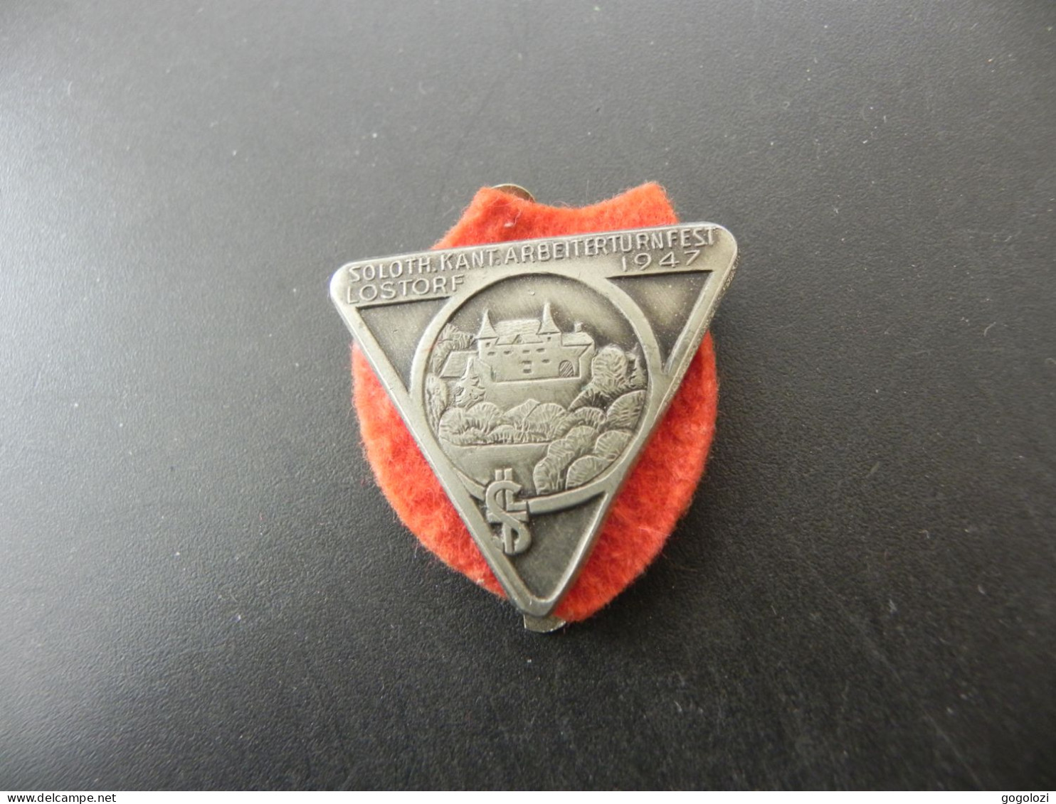 Old Badge Schweiz Suisse Svizzera Switzerland - Turnkreuz Solothurn Lostorf 1947 - Non Classés