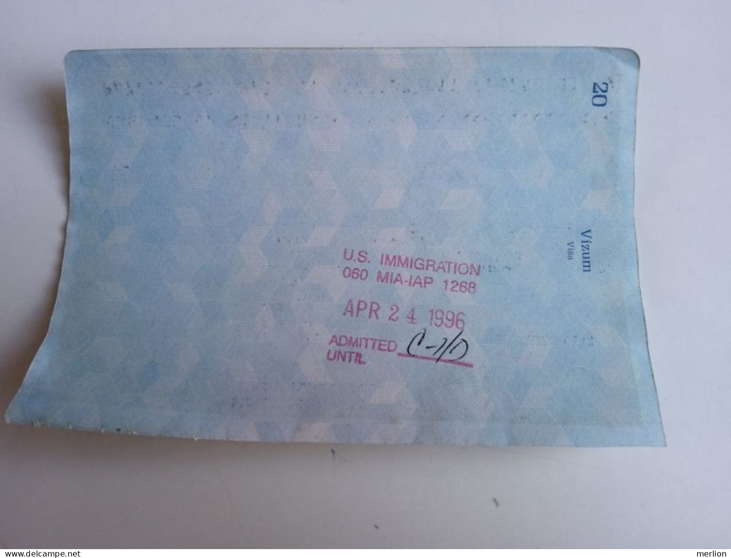 D203032  28  Years Old  USA Visa Removed From An Old Passport 1995 Cancelled Without Prejudice Budapest 1996 - Documents Historiques
