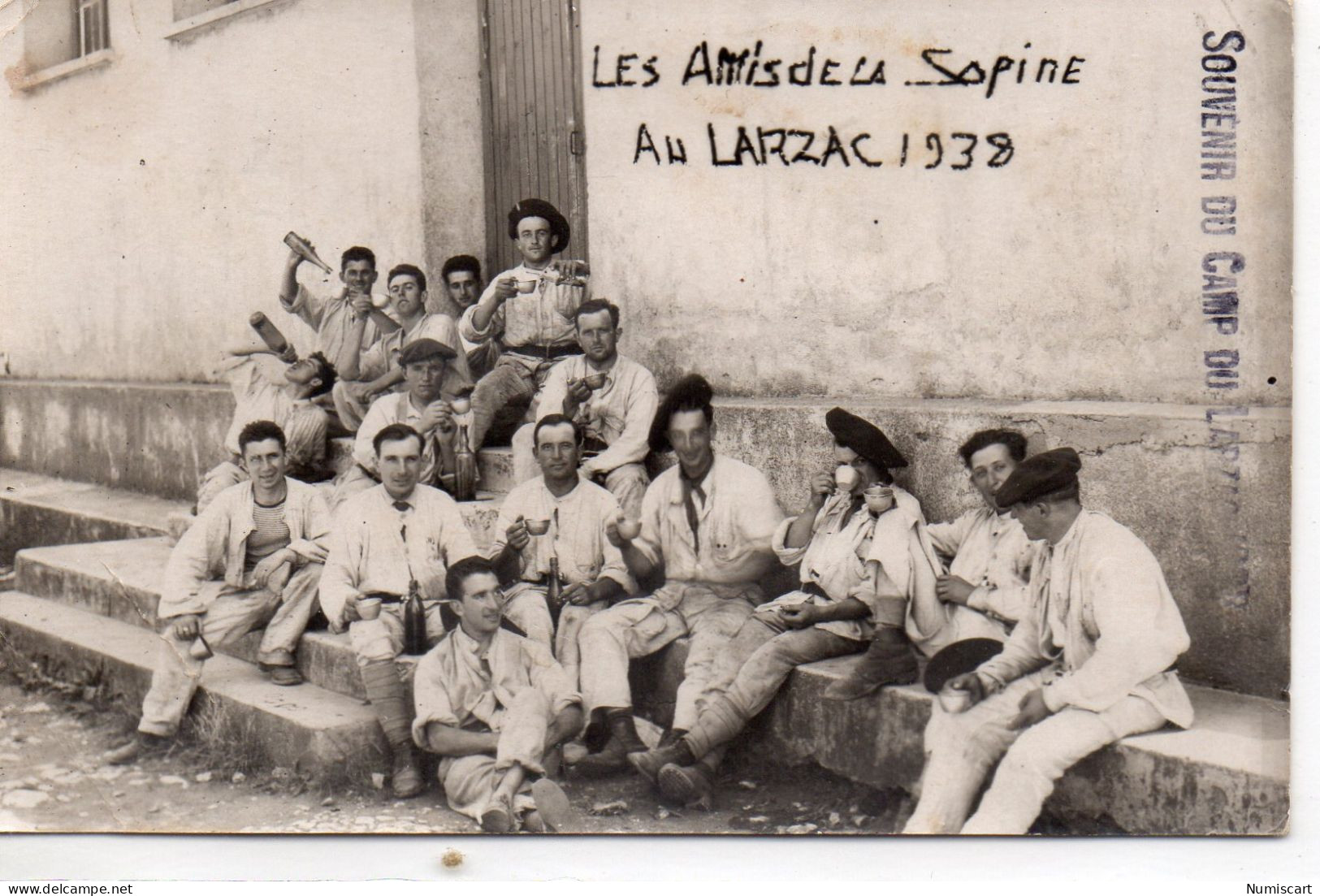 La Cavalerie Carte Photo Camp Du Larzac Très Animée Militaria Soldats Les Amis De La Copine En 1938 - La Cavalerie