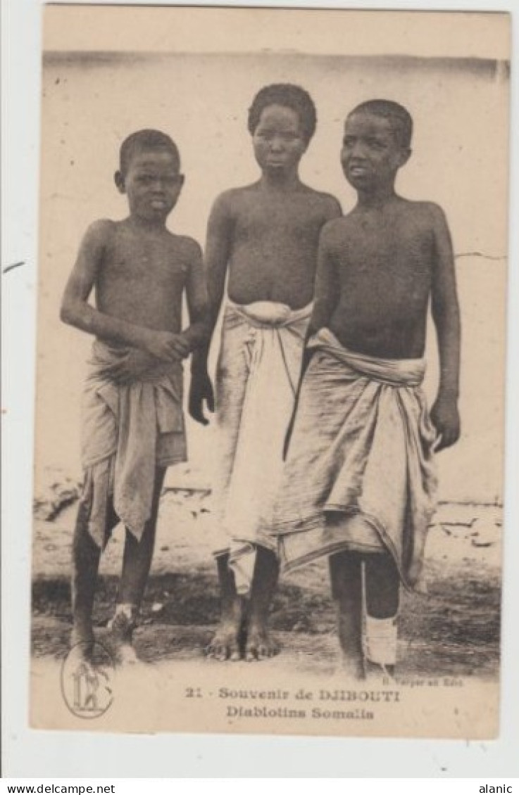 CPA- SOUVENIR DE DJIBOUTI - DIABLOTINS SOMALIS Circulée-Départ COLOMBO -1923pour La France-Animée- TB - - Afrique