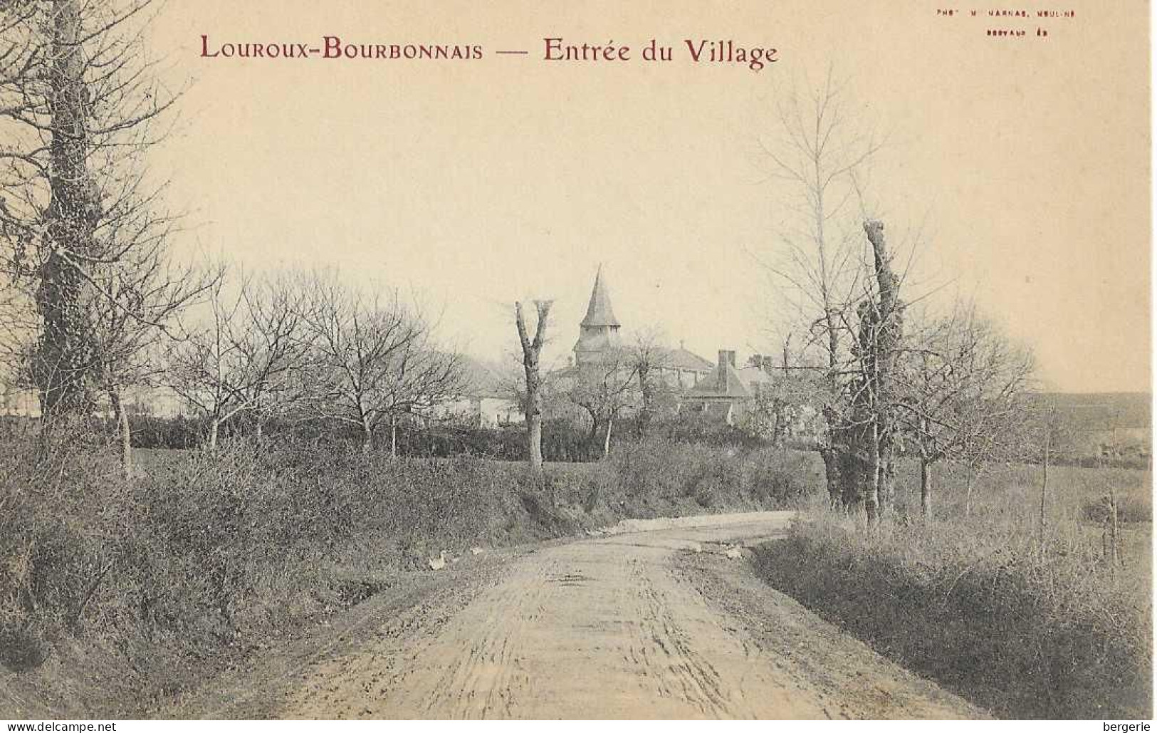 C/288              03    Louroux-bourbonnais     -   Entrée Du Village - Sonstige & Ohne Zuordnung