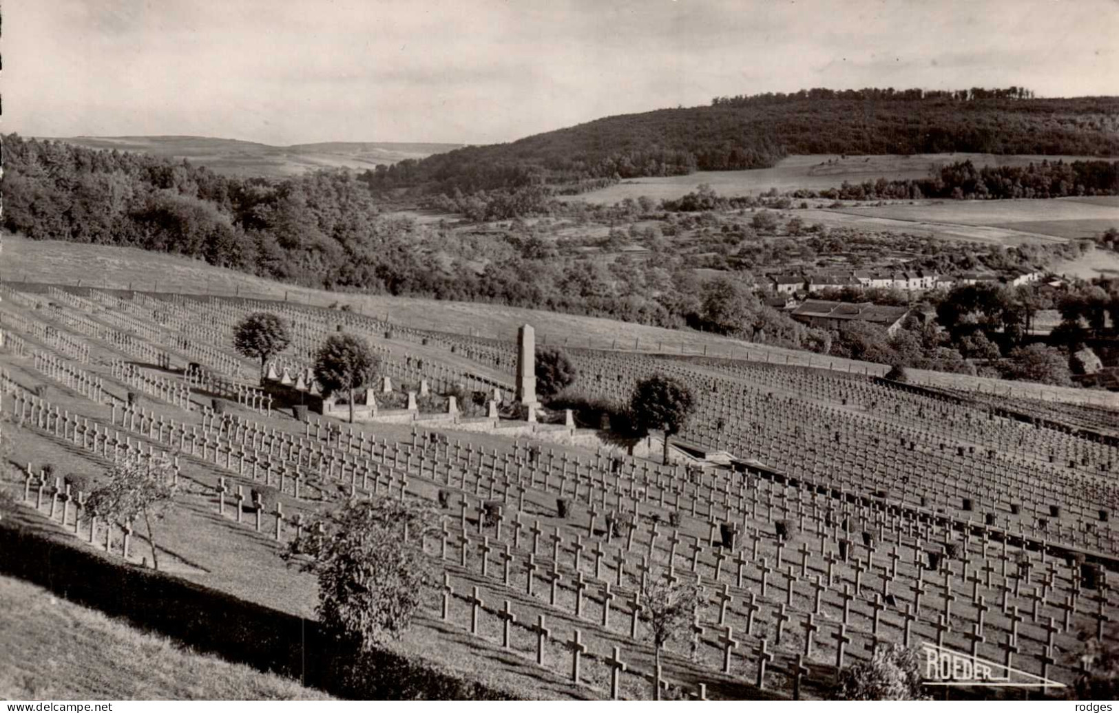 54 , Cpsm  PONT à MOUSSON , Cimetière Du Pétang  (15185.V.24) - Pont A Mousson