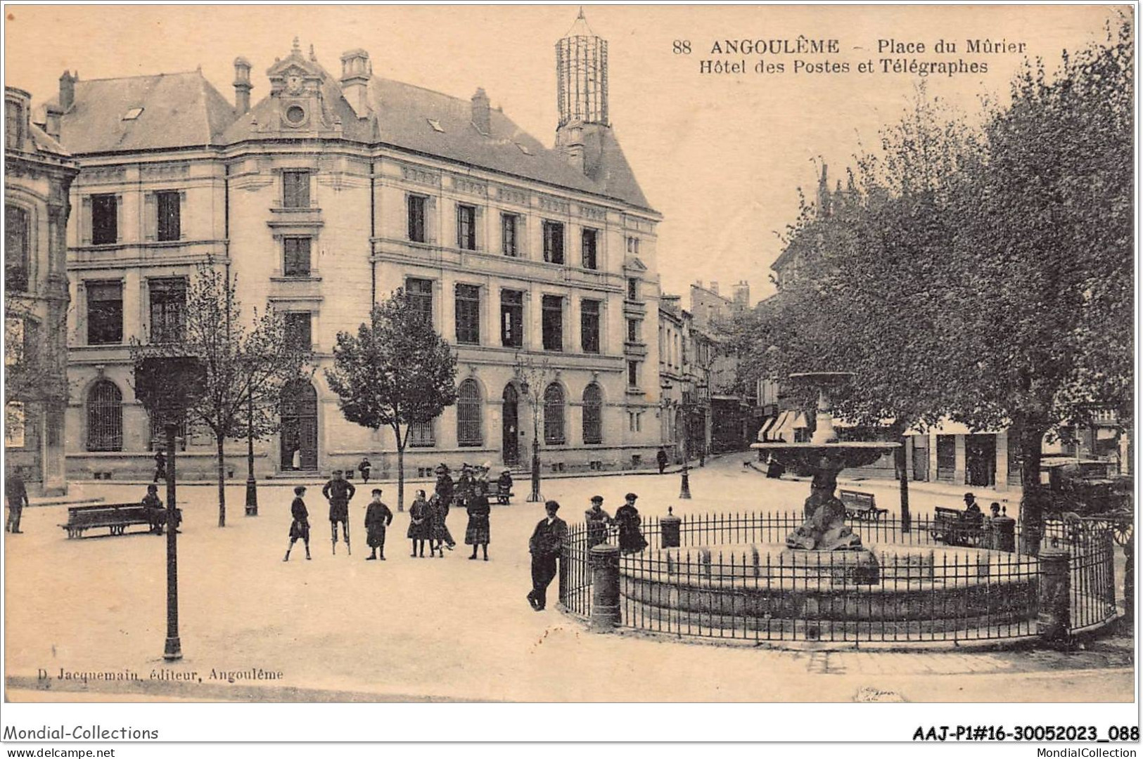 AAJP1-16-0044 - ANGOULEME - Place Du Mûrier - Hôtel Des Postes Et Télégraphes - Angouleme