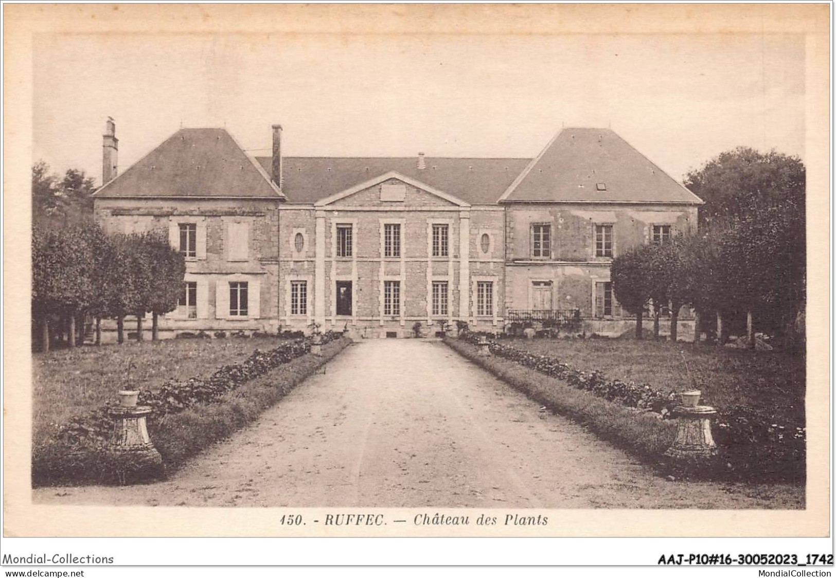 AAJP10-16-0834 - RUFFEC - Château Des Plants - Ruffec