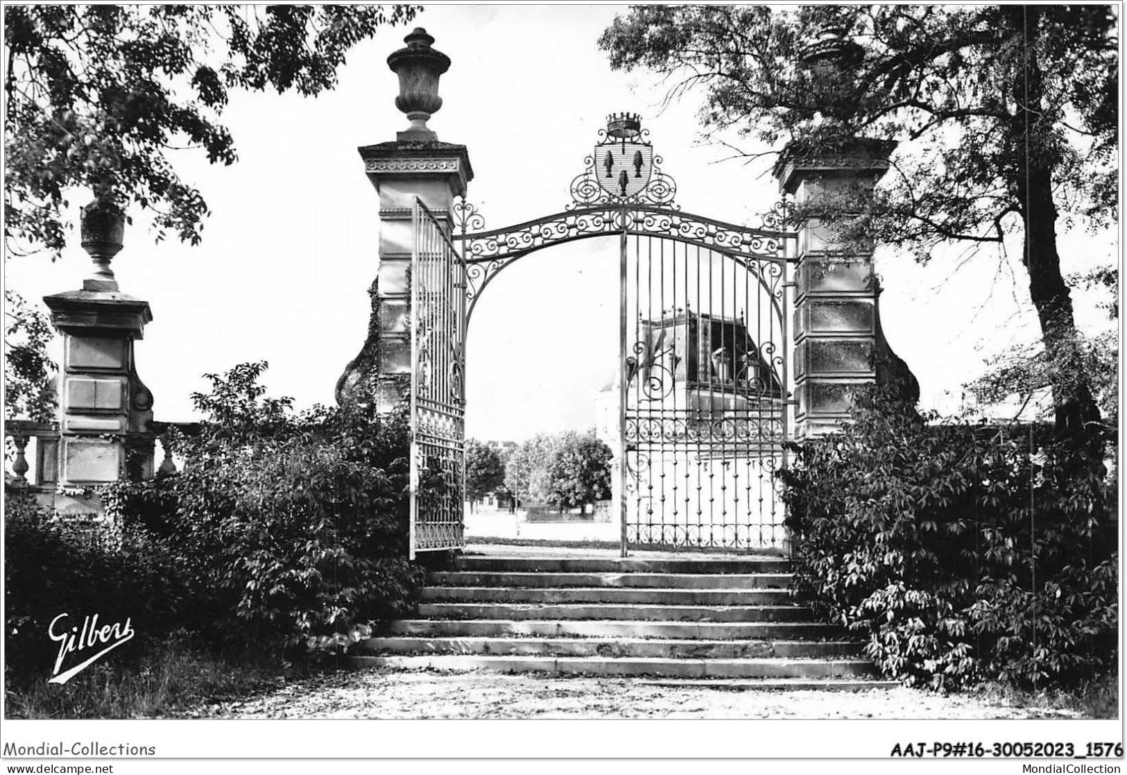 AAJP9-16-0751 - JARNAC - Entrée Du Jardin Public - Jarnac