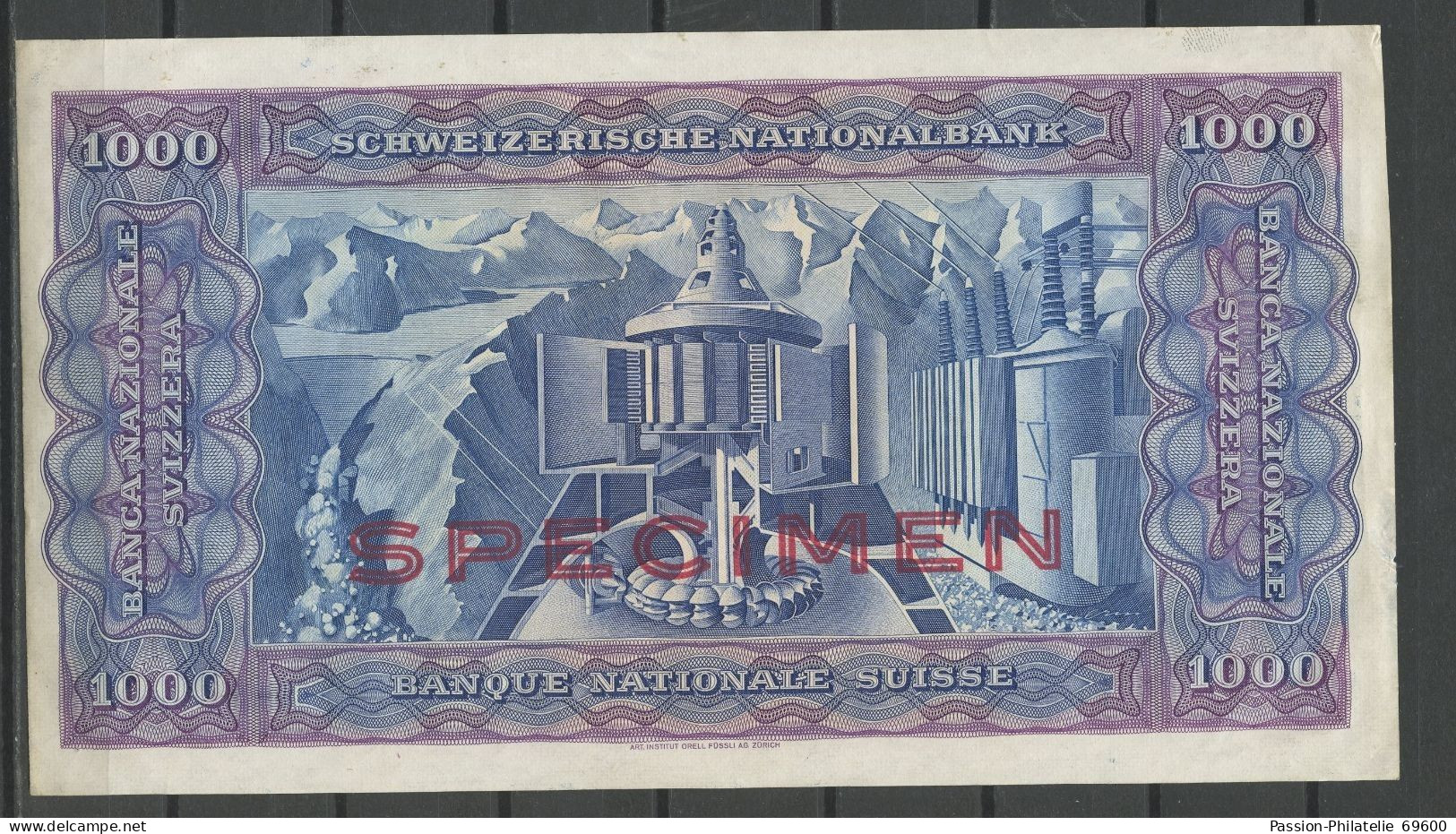 SUISSE BILLET SPECIMEN 1000 FRANCS SUISSE AVEC TRACE DE COLLAGE SUR CERTAINES PARTIES DU POURTOUR RARE - Suisse