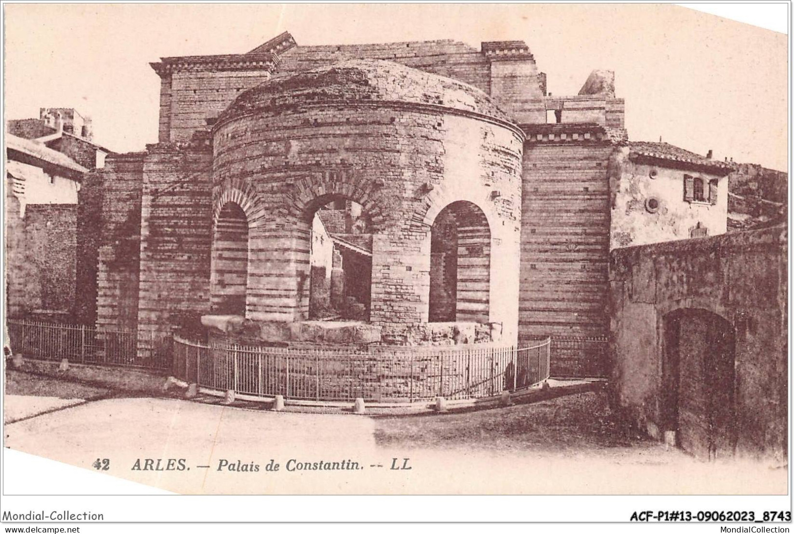 ACFP1-13-0089 - ARLES - Palais De Constantin  - Arles