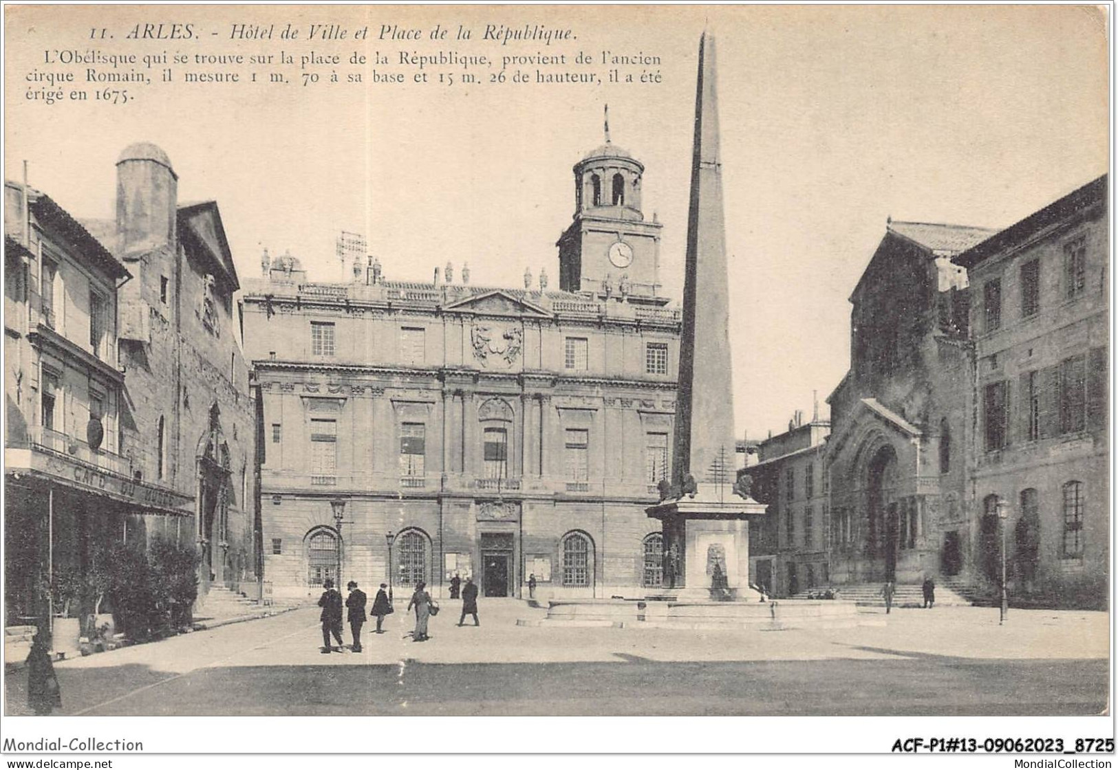 ACFP1-13-0080 - ARLES - Hotel De Ville Et Place De La Republique  - Arles