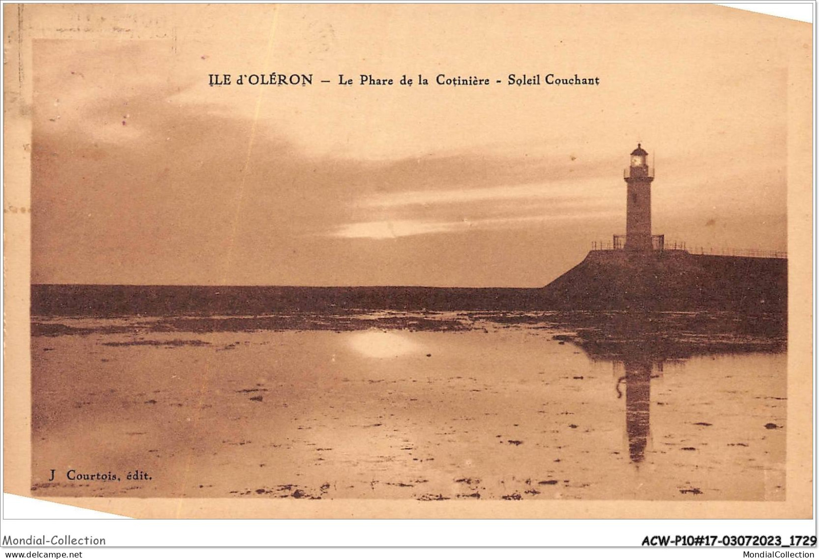 ACWP10-17-0871 - ILE D'OLERON - Le Phare De La Cotinière - Le Soleil Couchant - Ile D'Oléron