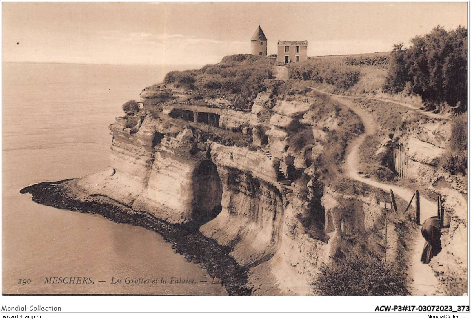 ACWP3-17-0189 - MESCHERS LES BAINS - Les Grottes Et La Falaise  - Meschers