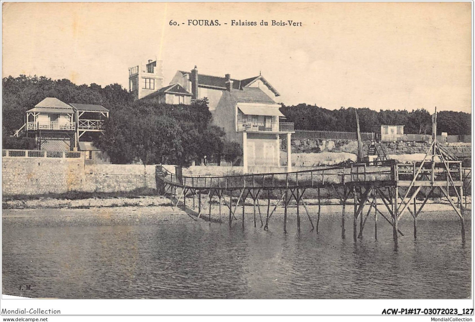 ACWP1-17-0065 - FOURAS - Falaise Du Bois Vert  - Fouras-les-Bains