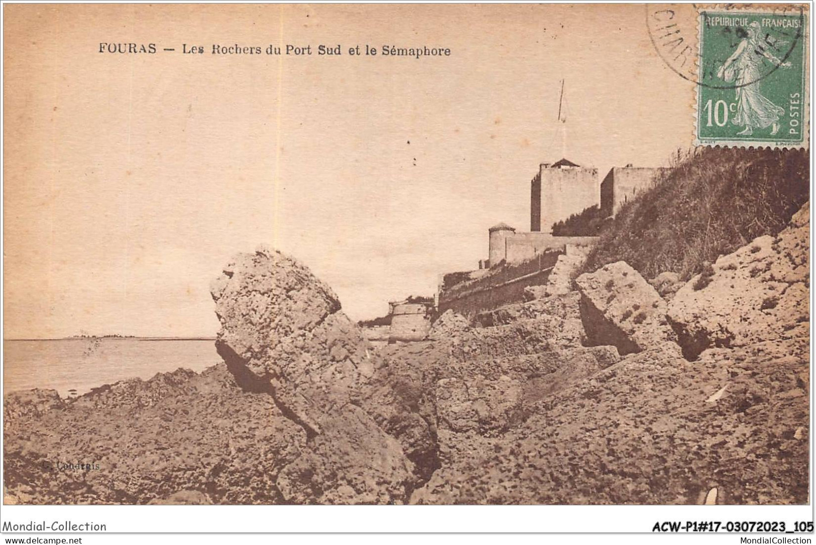 ACWP1-17-0054 - FOURAS - Les Rochers Du Port Sud Et Le Sémaphore  - Fouras-les-Bains