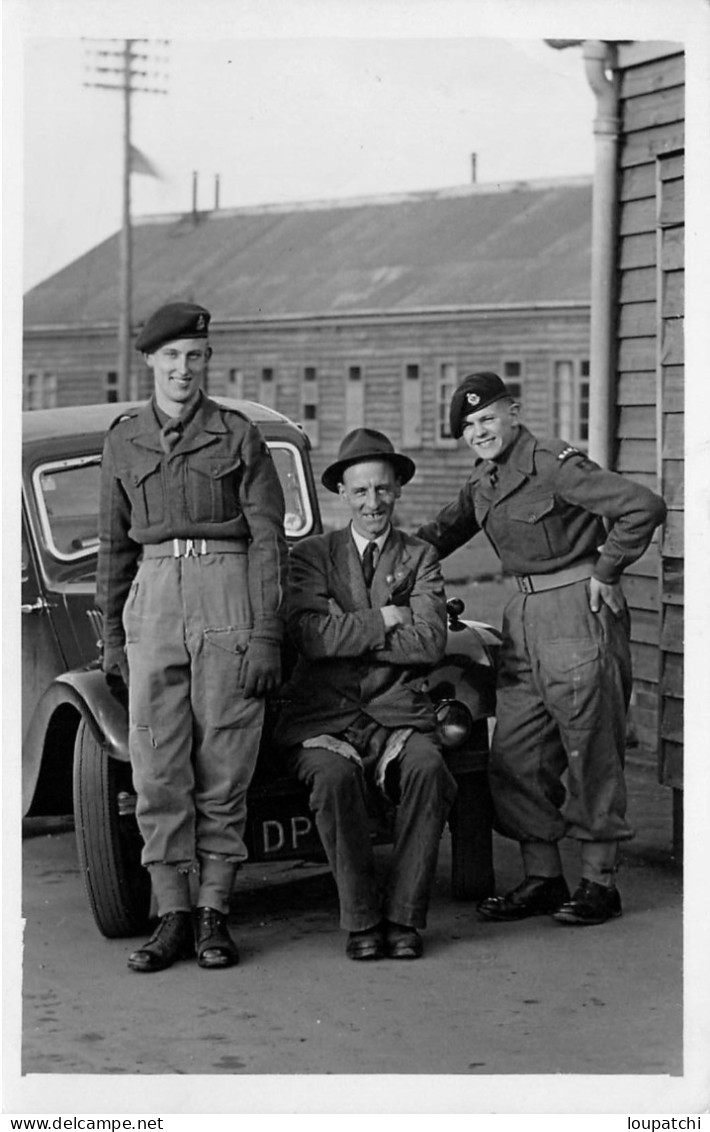 PHOTOGRAPHIE 1951 MILITAIRES ANGLAIS - Guerre, Militaire