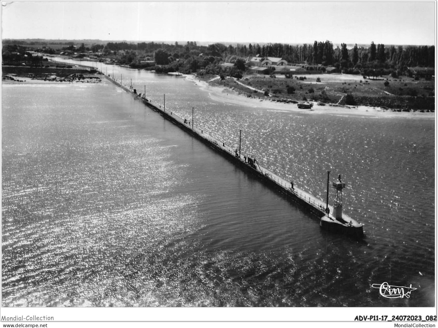 ADVP11-17-0893 - ILE D'OLERON - BOYARDVILLE - Char-mar - La Jetée - Vue Aérienne  - Ile D'Oléron