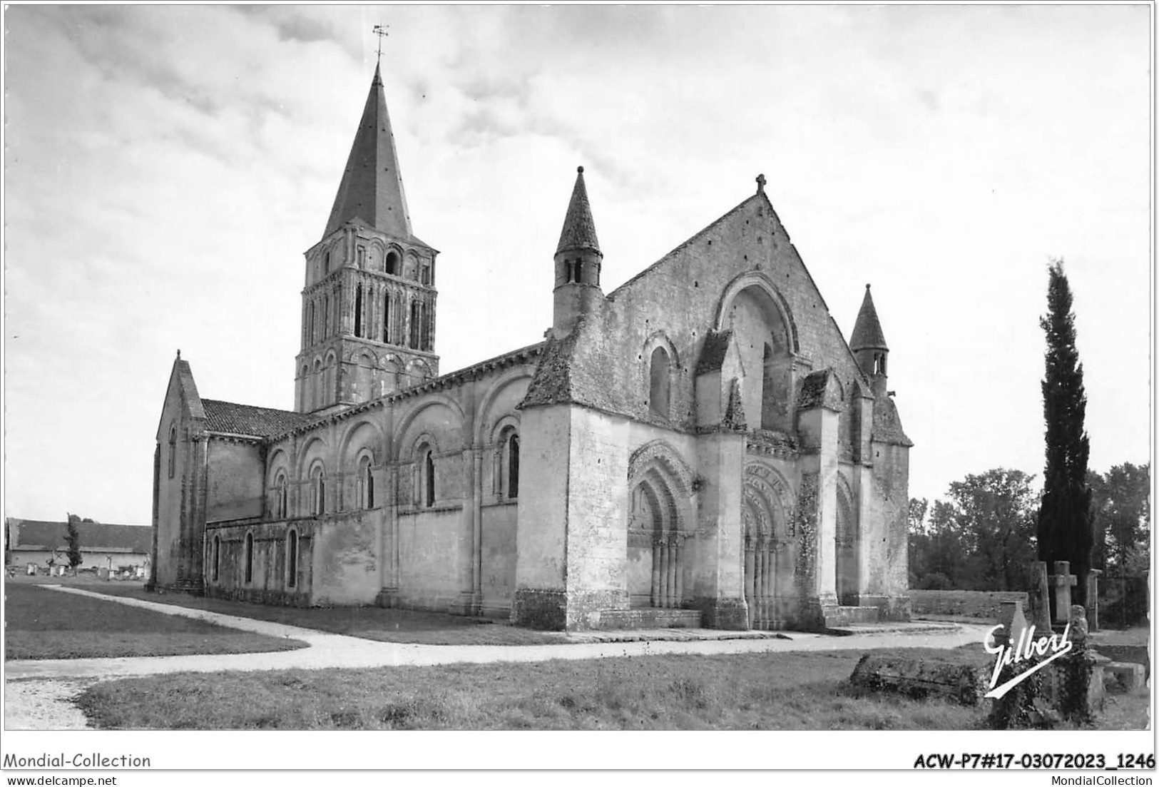 ACWP7-17-0628 - AULNAY DE SAINTONGE - Vue Générale De L'eglise Romane - Aulnay