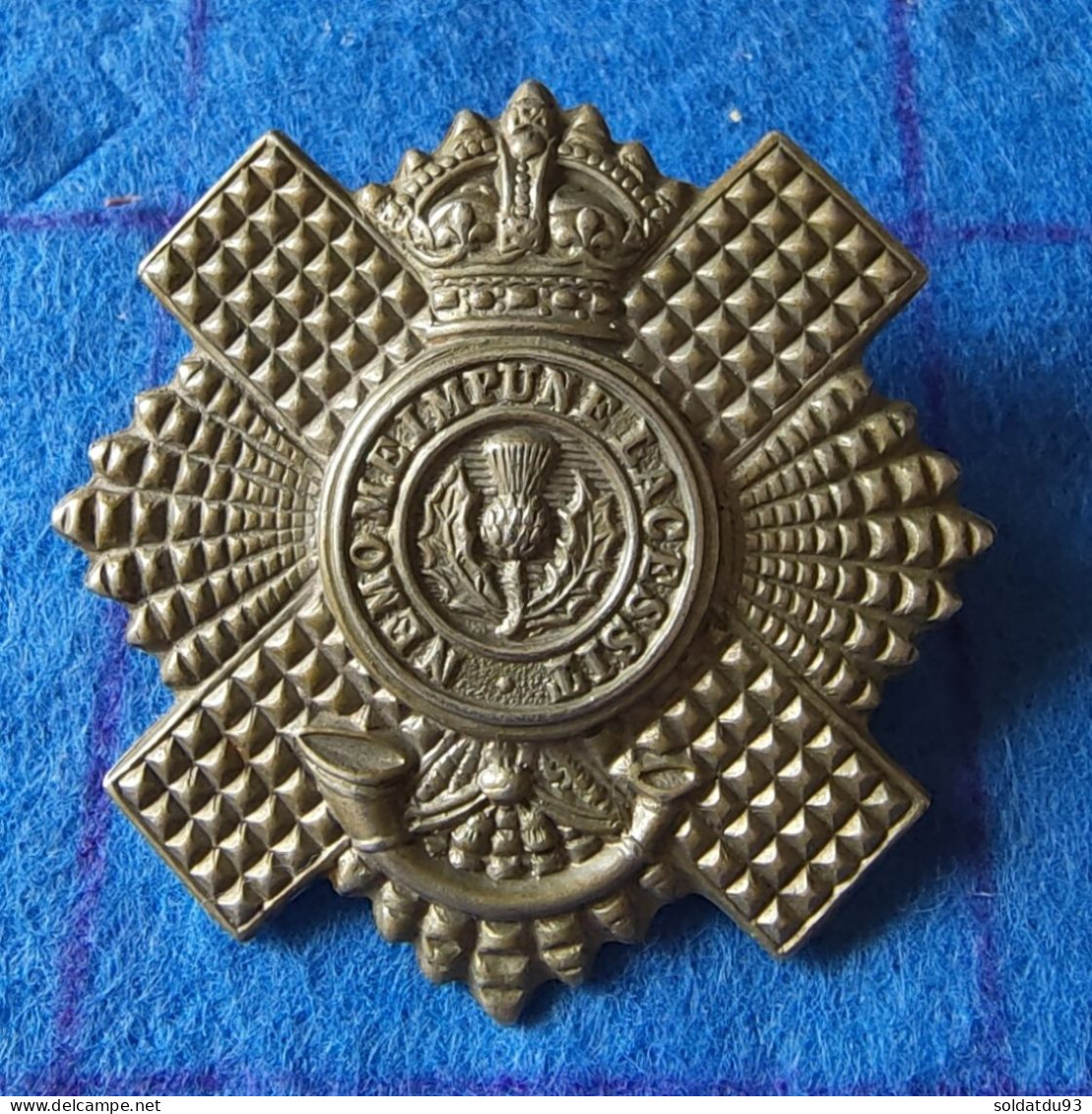 Badge  De Casquette  Armée Britannique The Royal Scots, 4e Et 5e Bataillons, Queen's Edinburgh Rifles - 1914-18