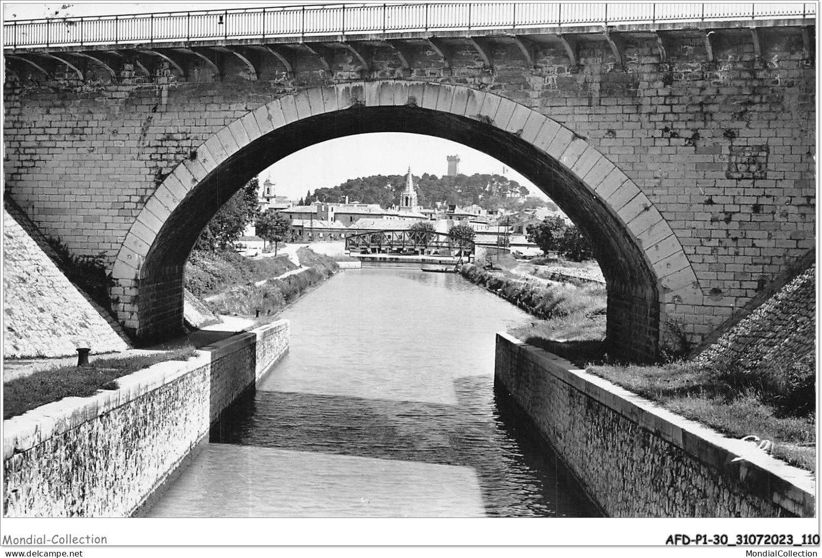 AFDP1-30-0056 - BEAUCAIRE - Le Canal - Beaucaire