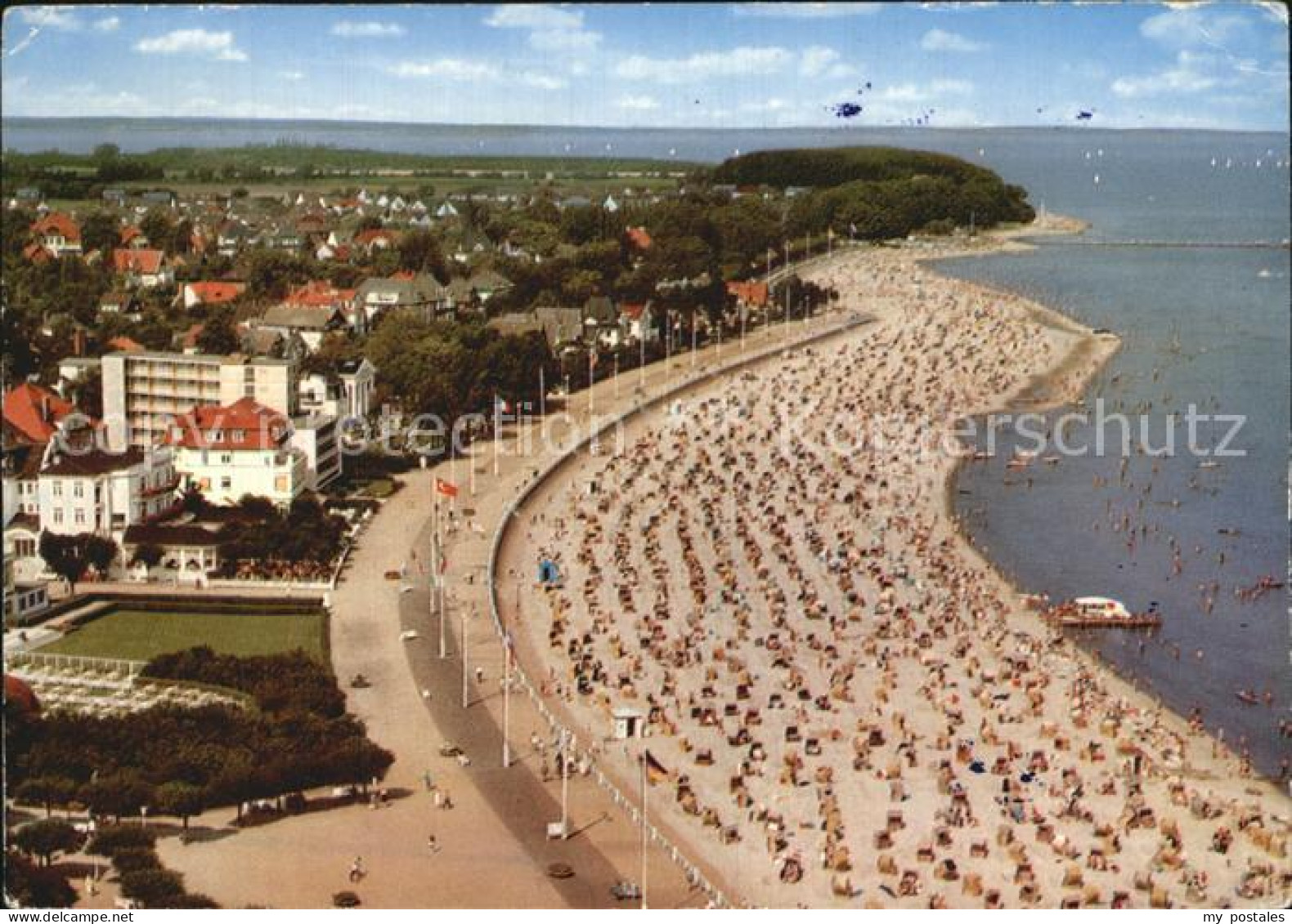 72580893 Travemuende Ostseebad Fliegeraufnahme Mit Strand Travemuende Ostseebad - Lübeck