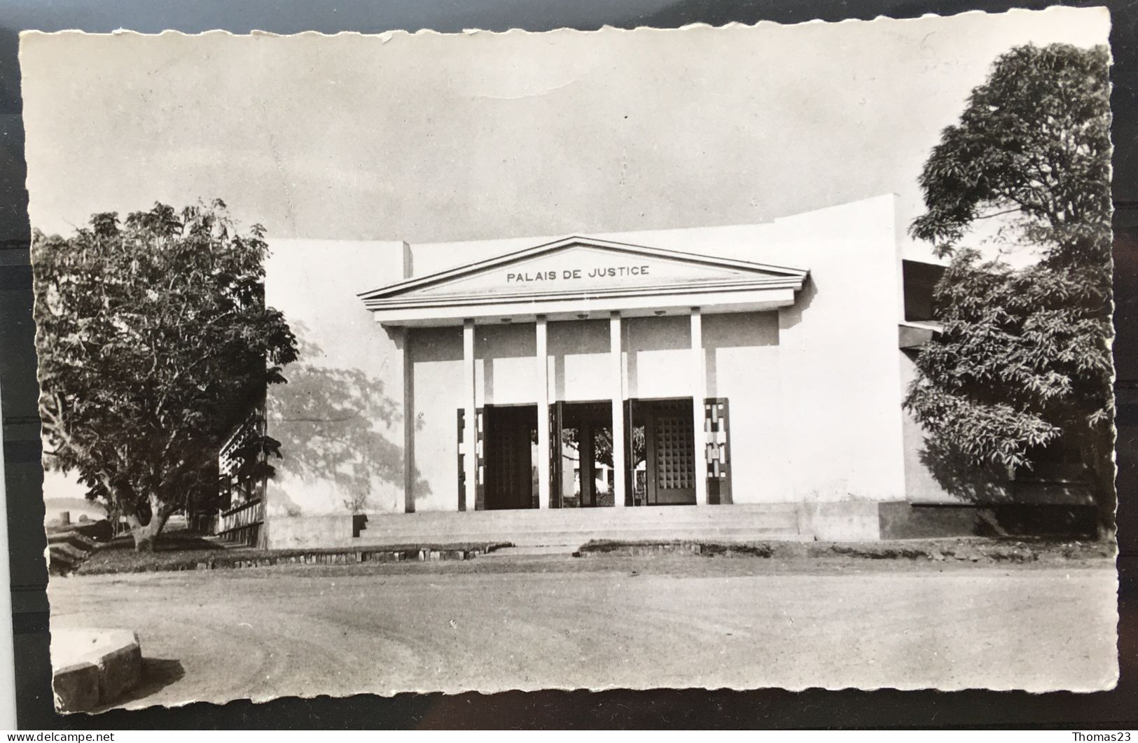 Leopoldville, Palais De Justice, Lib Desclée, N° 1802 - Kinshasa - Leopoldville