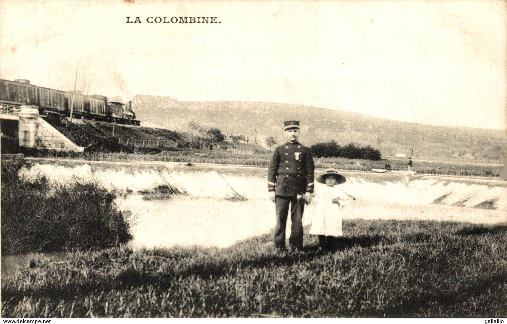 LA COLOMBINE - Vesoul