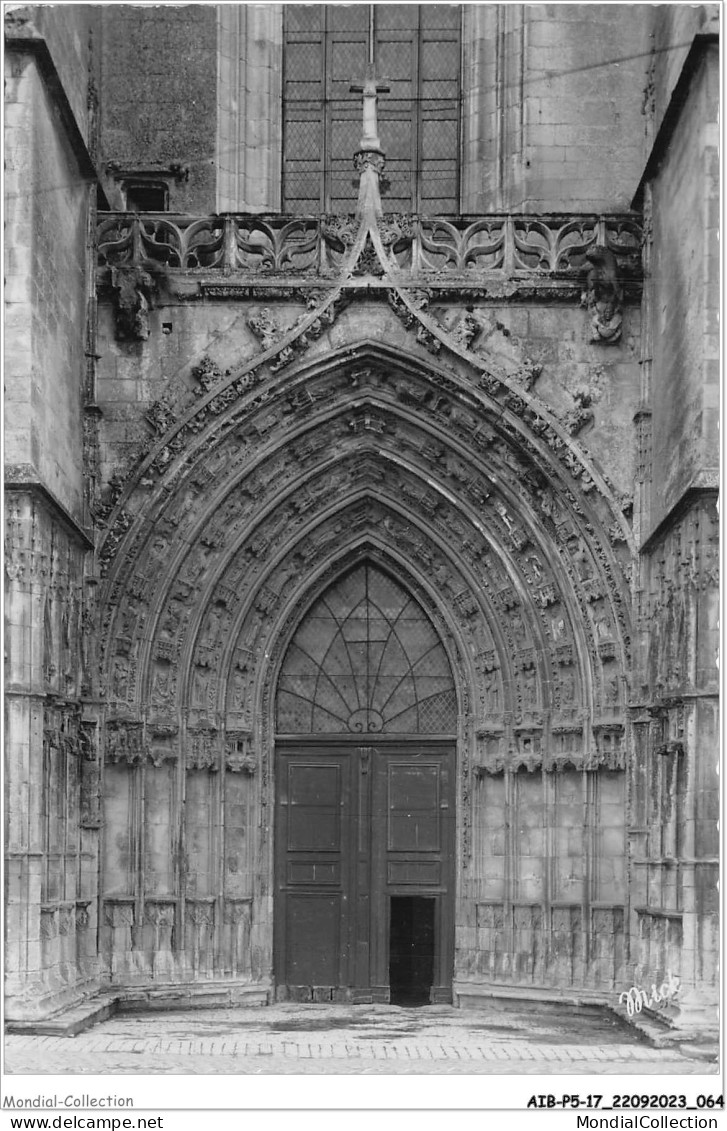 AIBP5-17-0529 - SAINTES - Portail De La Cathédrale Saint-pierre  - Saintes