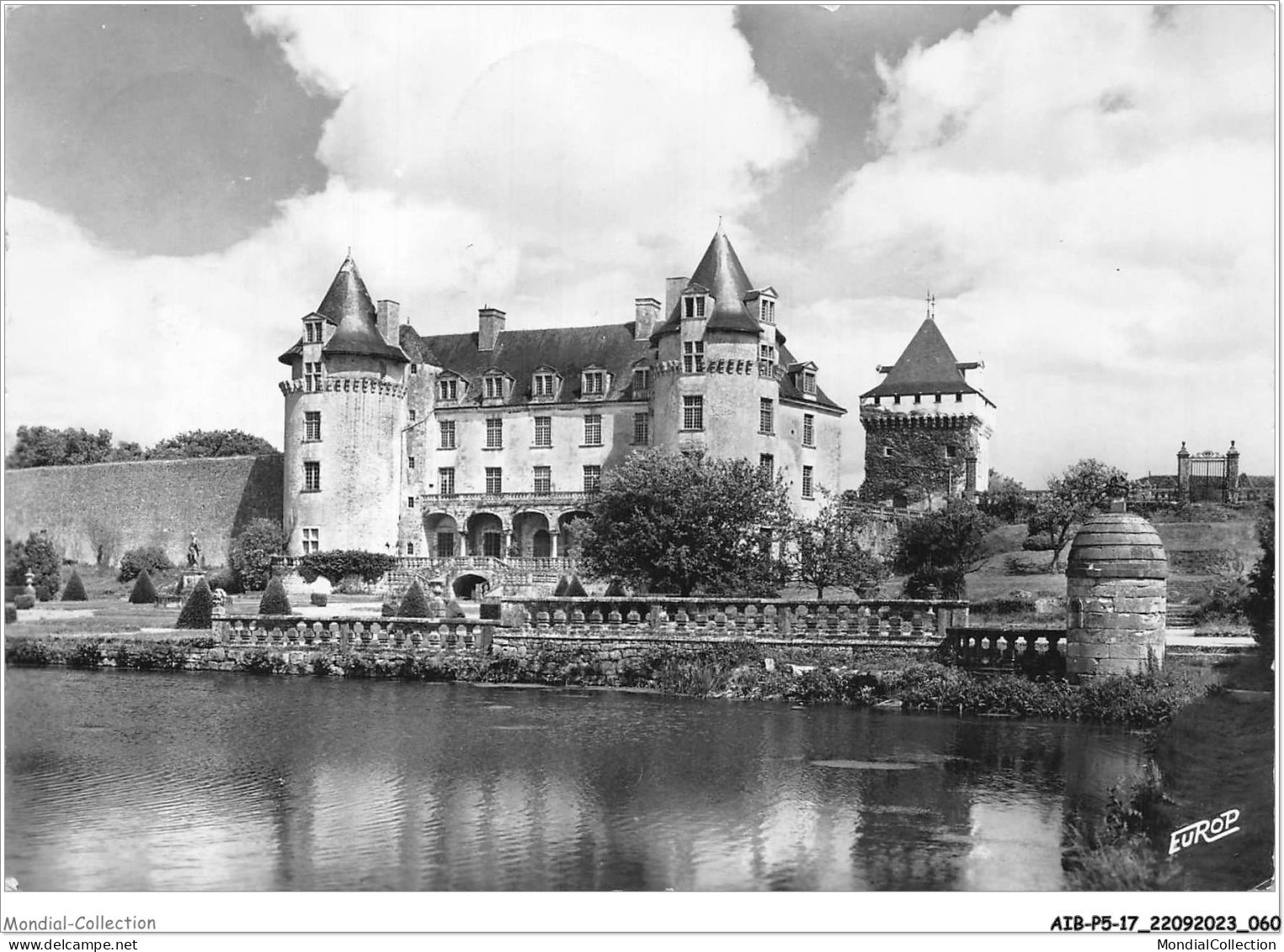 AIBP5-17-0527 - SAINT PORCHAIRE - Château De La Roche Courbon  - Autres & Non Classés