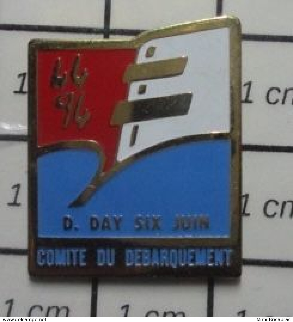 811B Pin's Pins / Beau Et Rare /  MILITARIA / 1944 1994 D-DAY NORMANDIE DEBARQUEMENT COMITE - Army