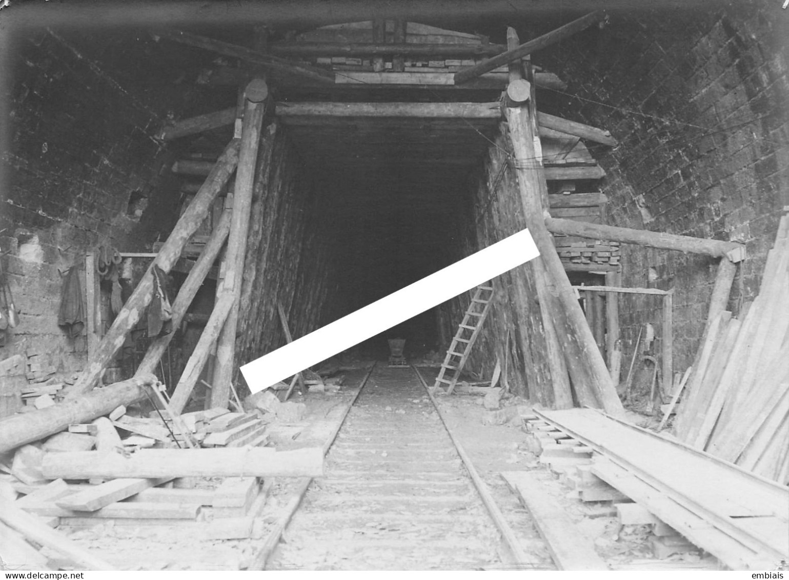 VIERZY Ligne De Fer Guerre 14/18 - Photo Du Tunnel, Tête Sud Lors D'une Inspection Militaire Sept 1918 - Guerre, Militaire