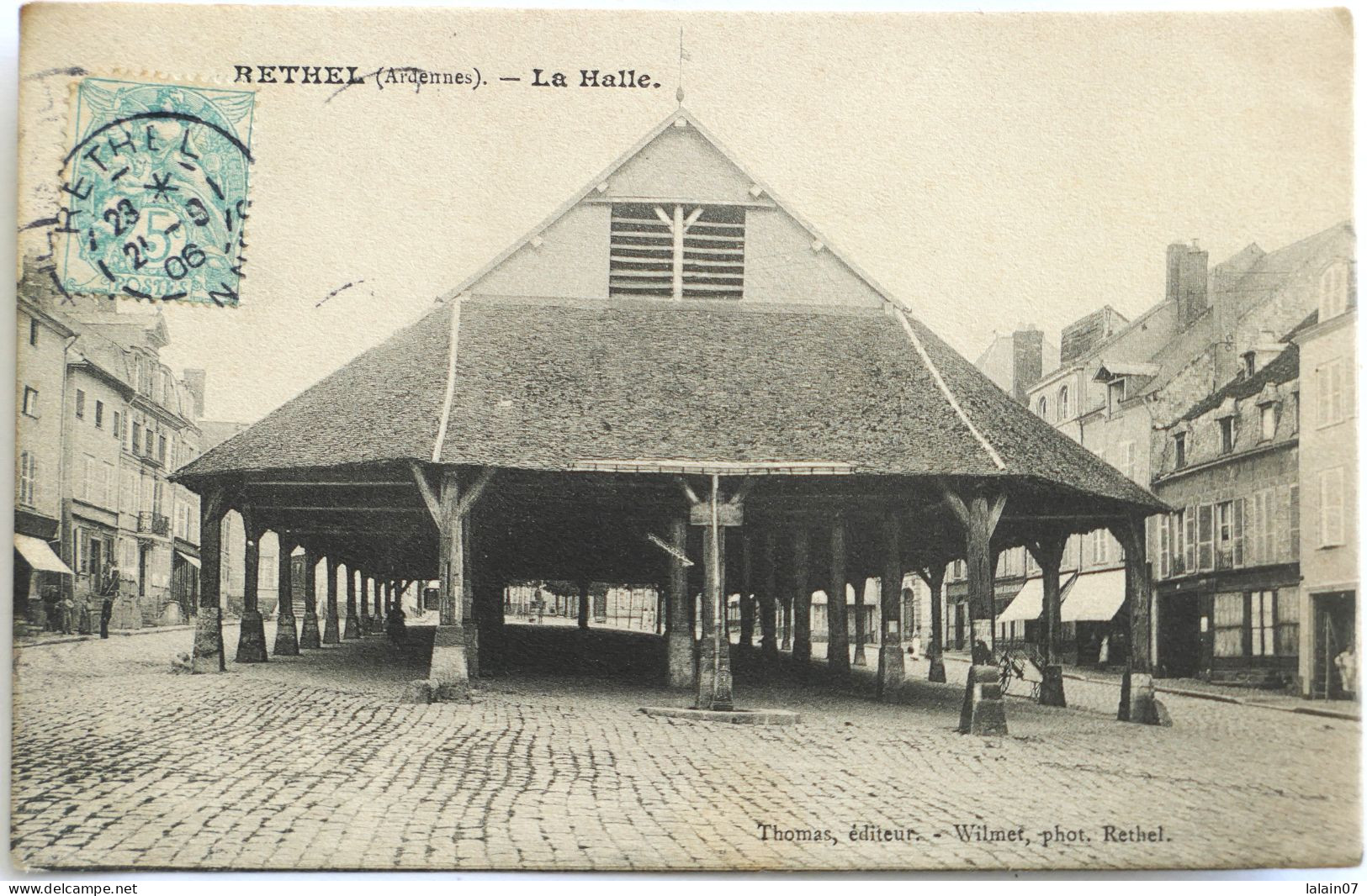 C. P. A. : 08 : RETHEL : La Halle, Timbre En 1906 - Rethel