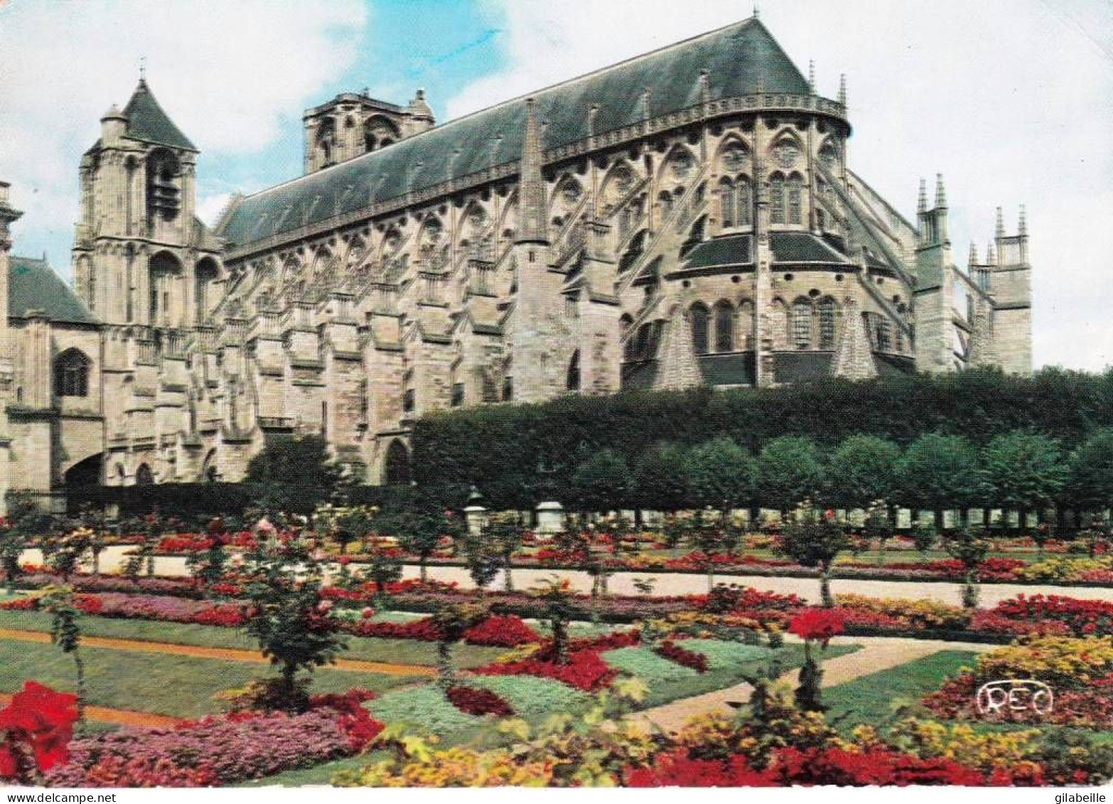 18 - Cher -  BOURGES  - La Cathedrale Saint Etienne - Les Jardins De L évéché - Bourges