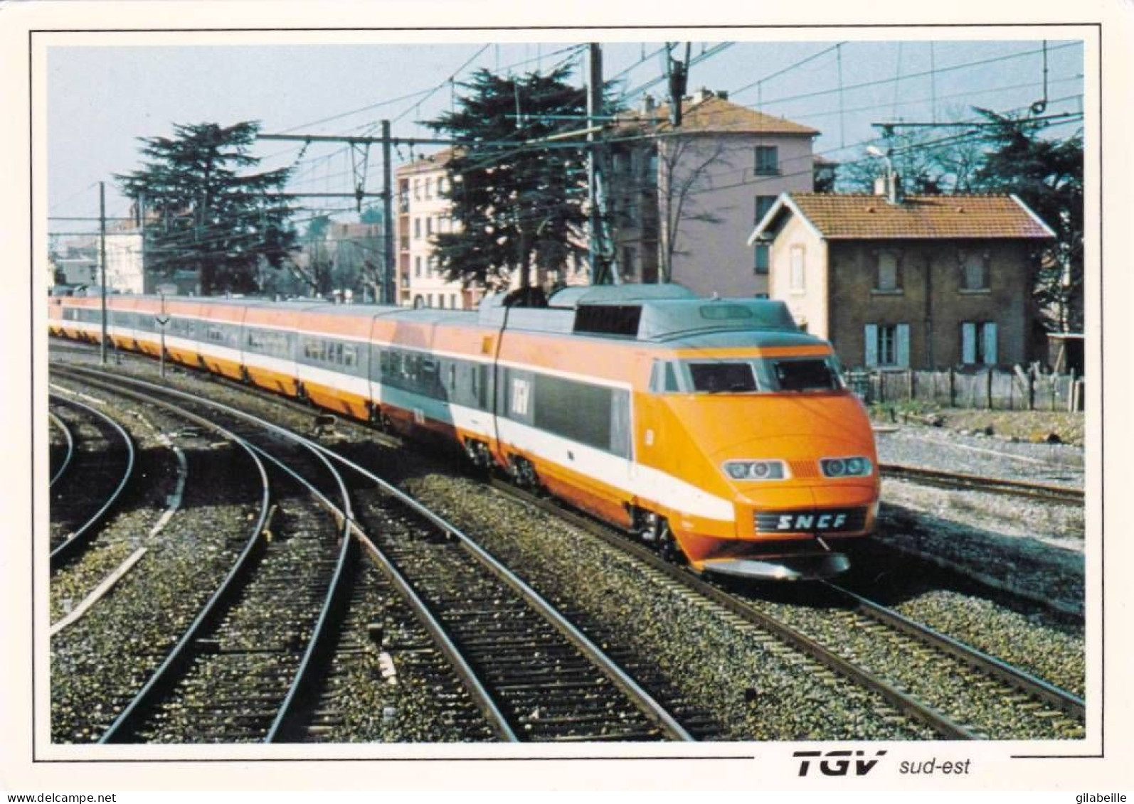  TGV - Train A Grande Vitesse De La SNCF -  Train Le Plus Rapide Du Monde 1981 - En Gare De Sathonay Rillieux - Trains