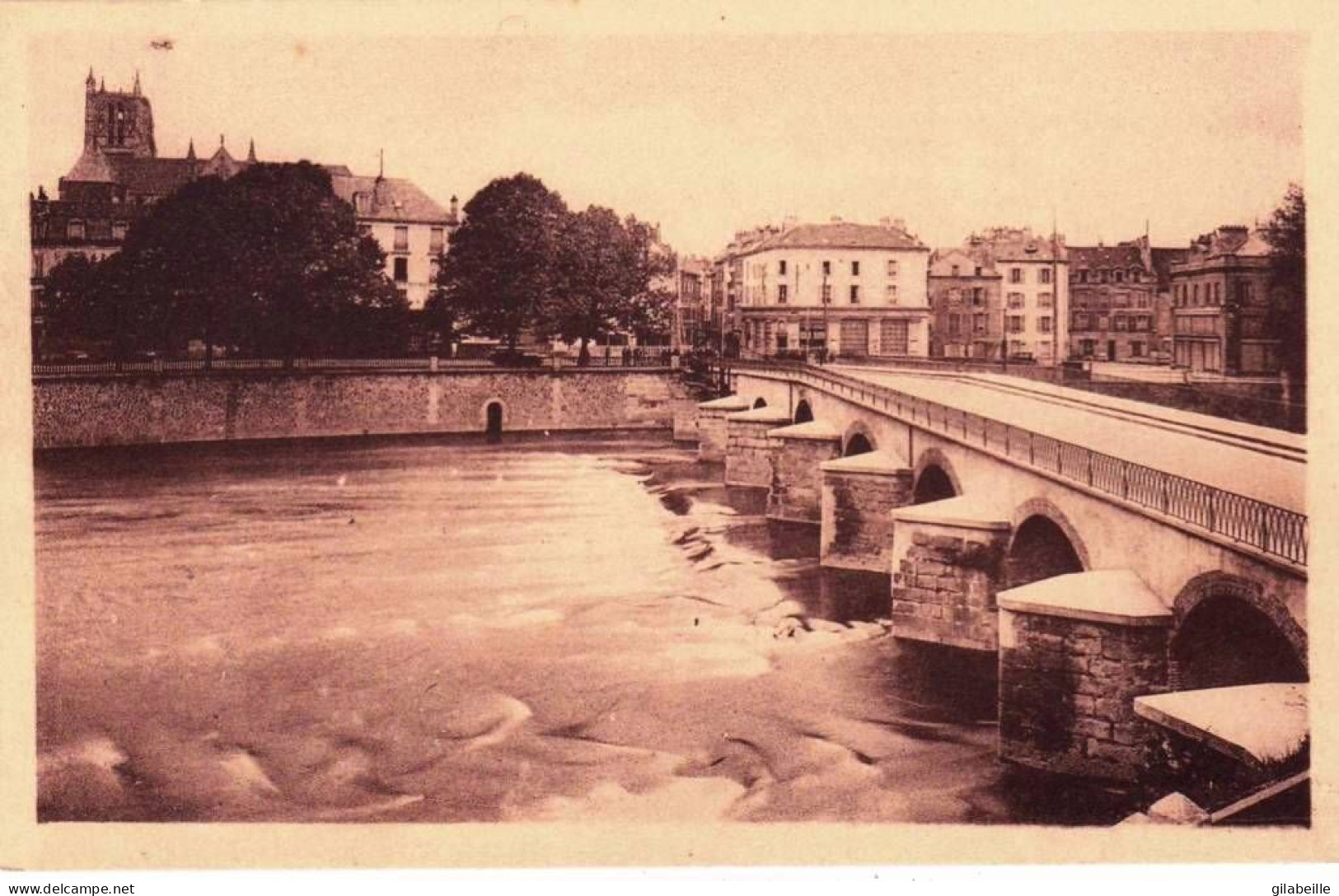 77 - Seine Et Marne - MEAUX -  Emplacement Des Moulins Brulés Et Le Nouveau Pont - Meaux