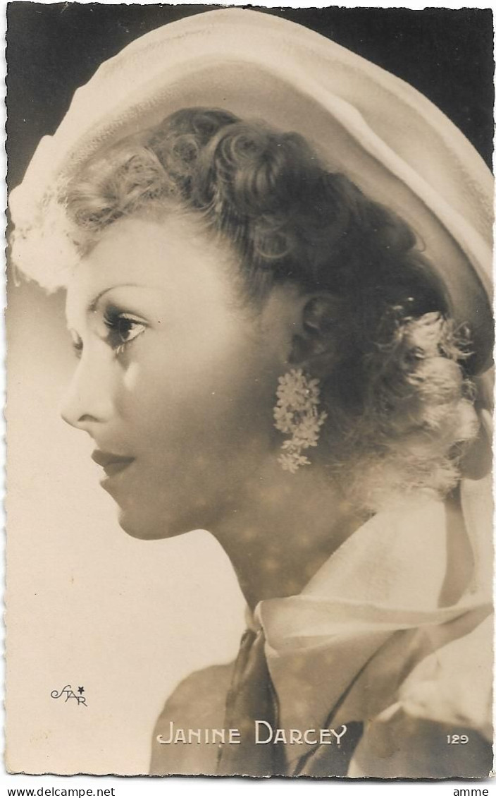 Vintage Postcard * Cinema Actress - Film  - Janine Darcey - Acteurs