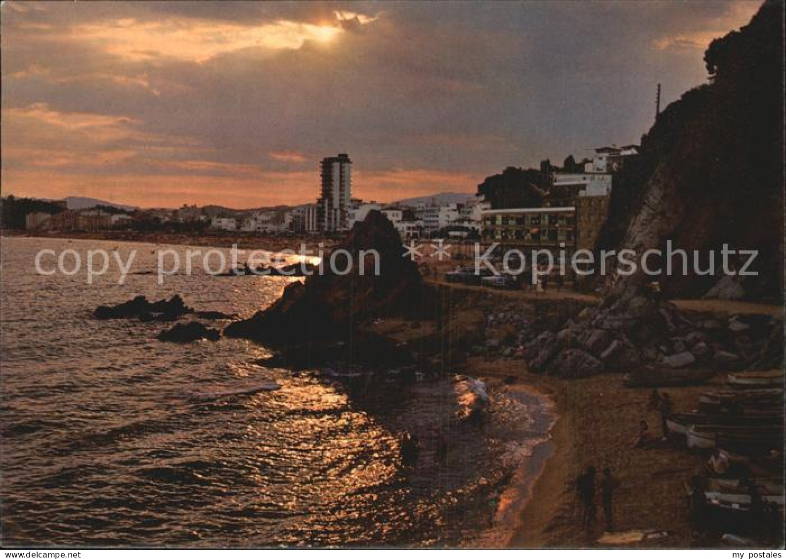 72577380 Lloret De Mar Strand Promenade In Der Abendsonne Costa Brava Spanien - Autres & Non Classés