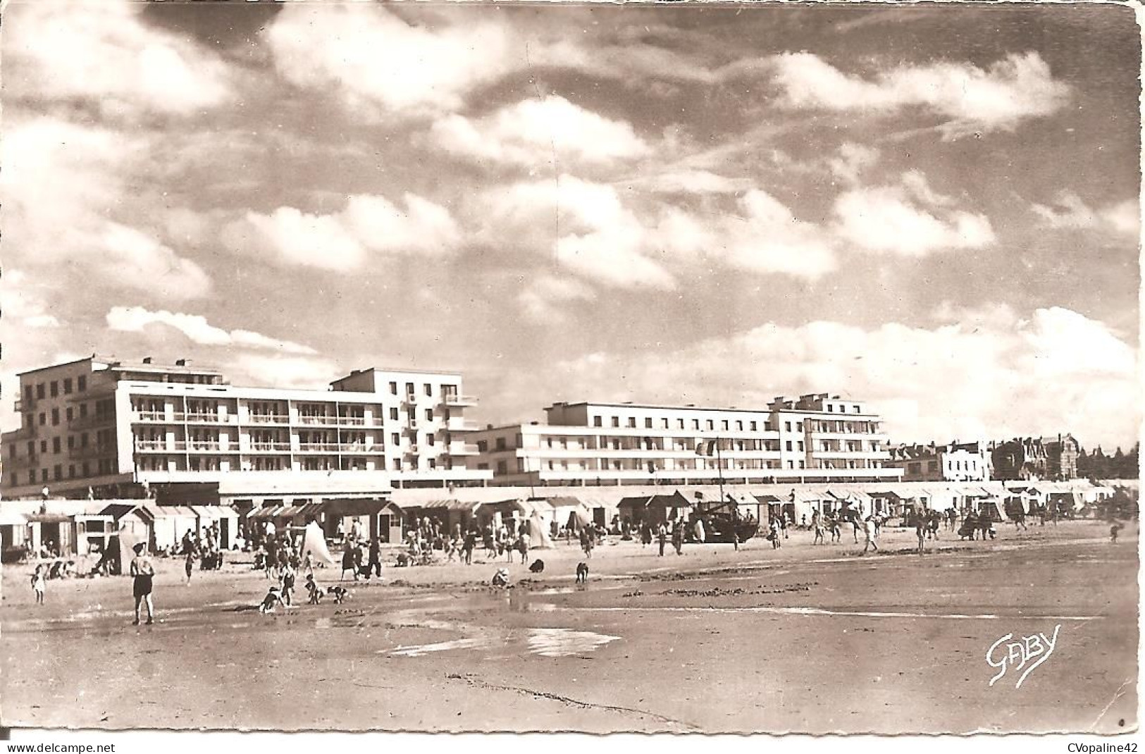 BERCK-PLAGE (62) L'Esplanade Vue De La Plage En 1960  CPSM  PF - Berck