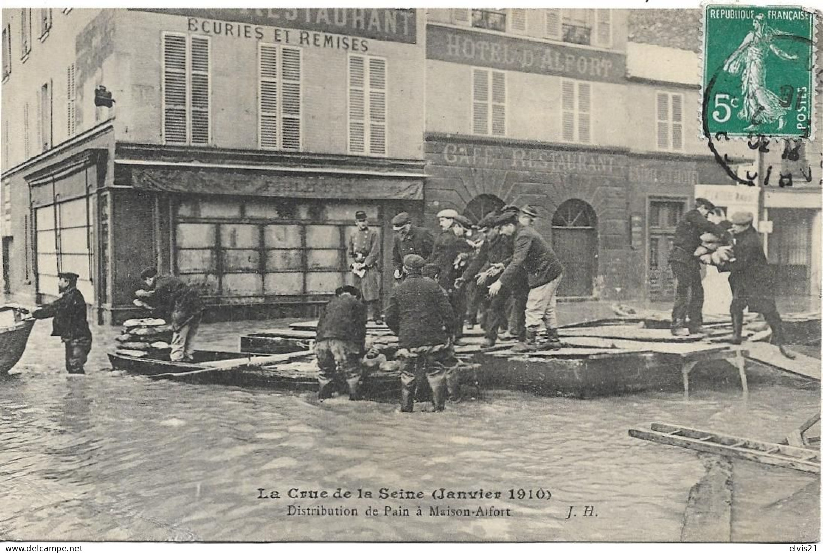 PARIS Crue De Janvier 1910. Distribution De Pain à Maison Alfort - Paris Flood, 1910
