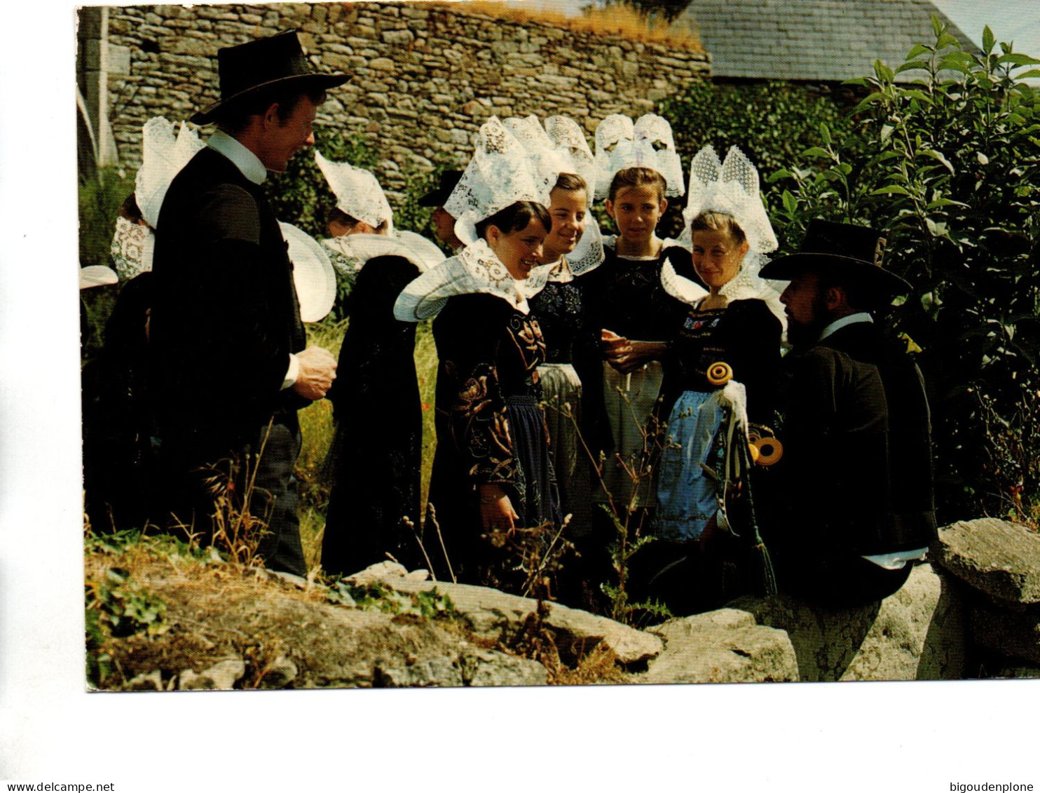 CP Costumes De La Forêt Fouesnant - La Forêt-Fouesnant