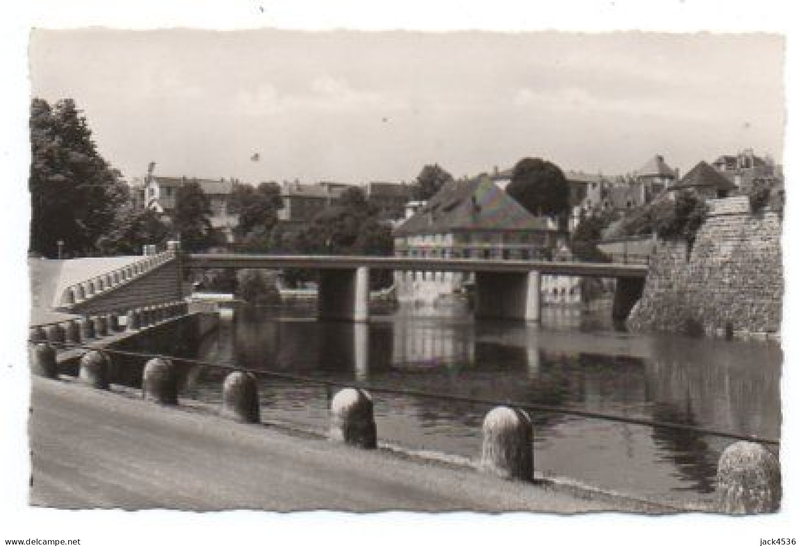 Carte Postale Moderne - 14 Cm X 9 Cm - Non Circulé - Dép. 39 - DOLE - Canal Du RHONES Au RHIN - Dole